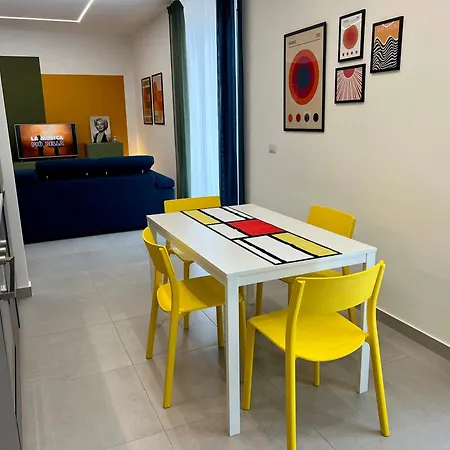 Colorama Apartment